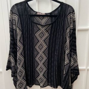 Lightweight tunic poncho